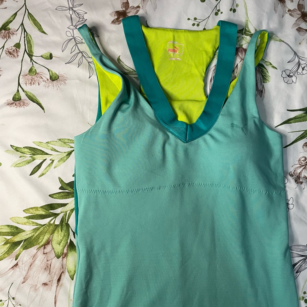 Active wear top